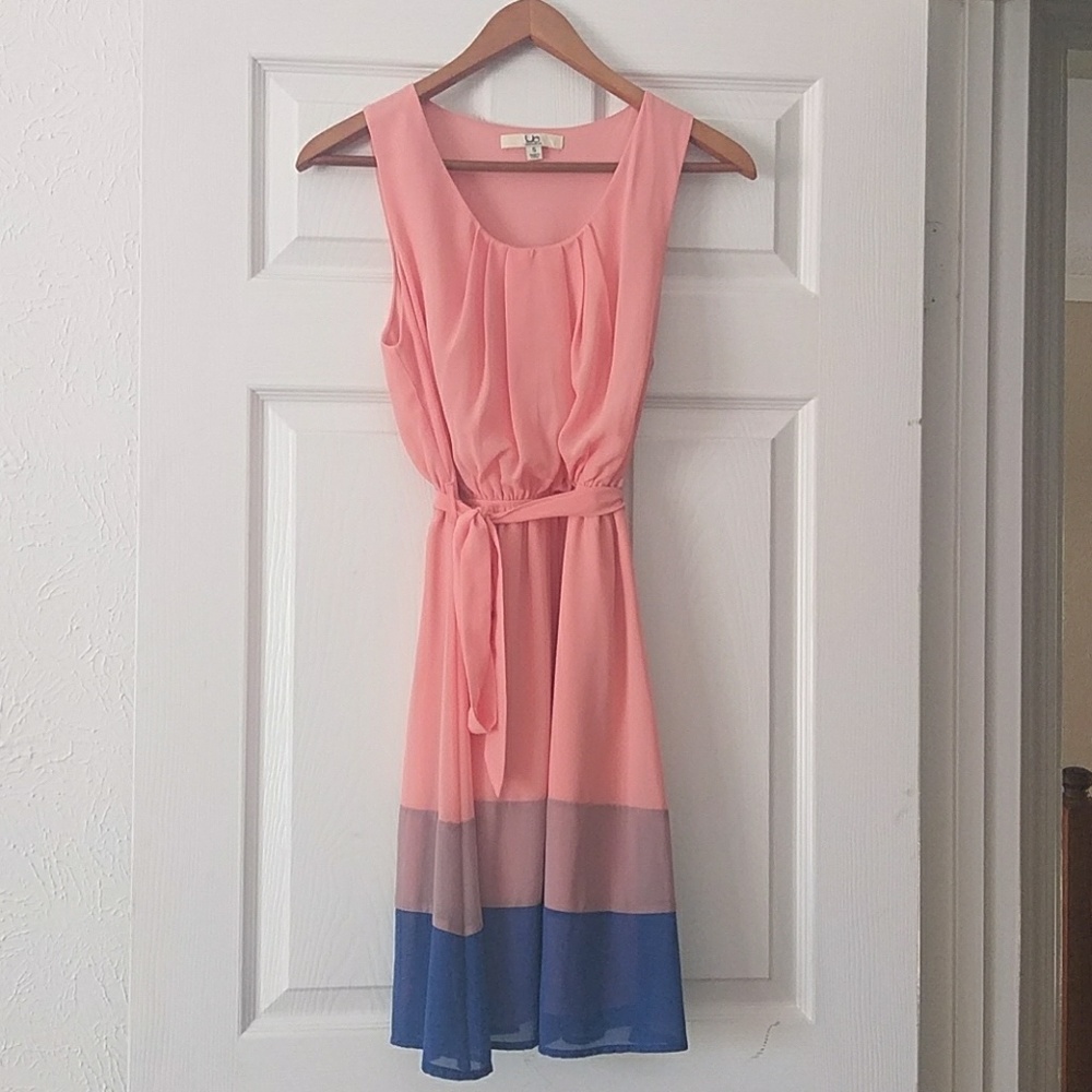 Color block dress